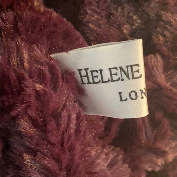 Helene Berman - Faux Fur Purple Infinity Scarf - Picture 5 of 6
